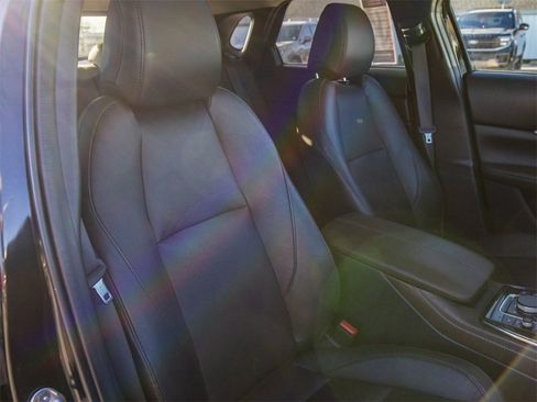 Used 2024 MAZDA CX-30 AWD 2.5 S w/ Premium Package image 13