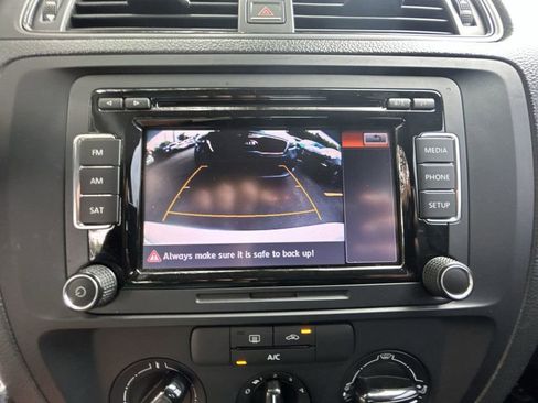 Used 2015 Volkswagen Jetta S w/ Welcome Package FWD image 18