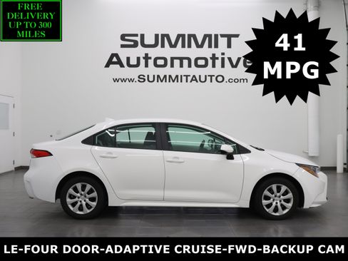 Used 2024 Toyota Corolla LE FWD image 1