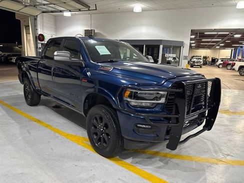 Used 2022 RAM 2500 Laramie AWD/4WD image 3