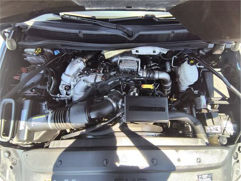 Used 2019 GMC Sierra 2500 SLE w/ SLE Preferred Package AWD/4WD image 21