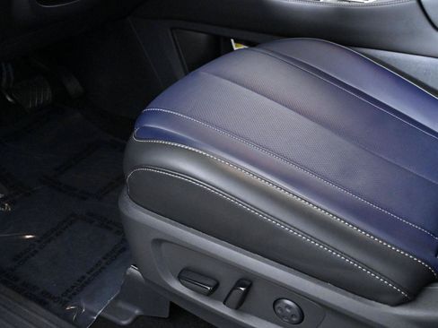 Used 2026 INFINITI QX60 Sport w/ Dark Cargo Package AWD/4WD image 21