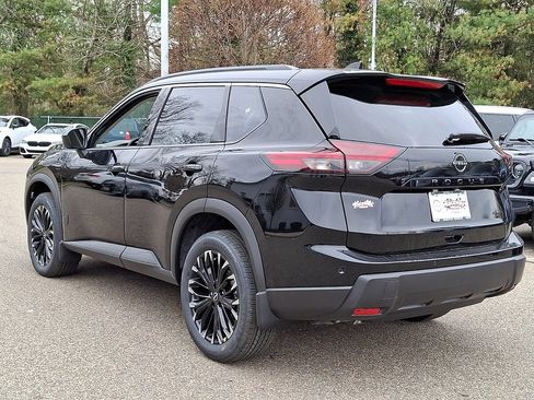 New 2026 Nissan Rogue Dark Armor AWD/4WD image 4