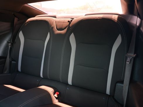 Used 2019 Chevrolet Camaro LT RWD image 12
