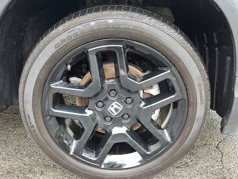 Certified 2024 Honda Passport Black Edition image 8