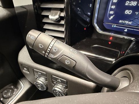 Used 2022 GMC Sierra 1500 Elevation image 36