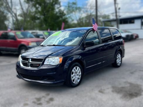 Used 2016 Dodge Grand Caravan SE w/ Quick Order Package 29E SE image 1