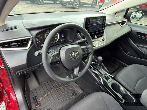 Used 2022 Toyota Corolla LE FWD image 23