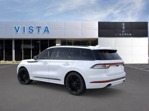 Used 2025 Lincoln Aviator Reserve w/ Equipment Group 201A AWD/4WD image 4