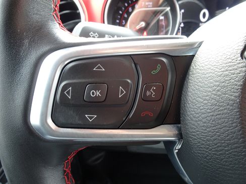 Used 2021 Jeep Wrangler Unlimited Rubicon image 35