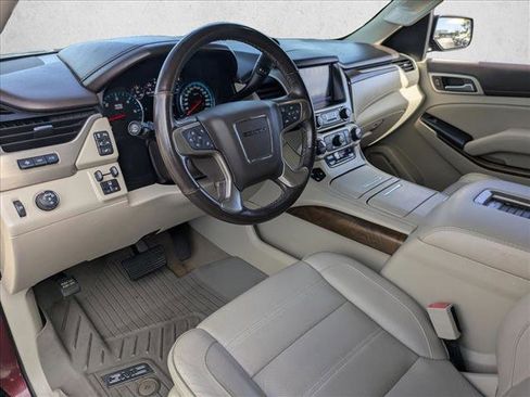 Used 2019 GMC Yukon Denali w/ Denali Ultimate Package image 9