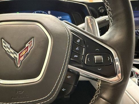 Used 2021 Chevrolet Corvette Stingray Premium Conv w/ Z51 Performance Package image 20