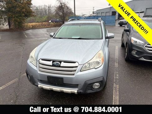 Used 2014 Subaru Outback 2.5i Limited w/ Moonroof Package image 1