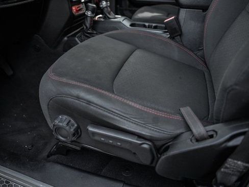 Used 2021 Jeep Wrangler Unlimited Rubicon image 47