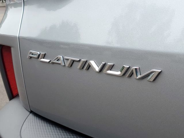 Used 2024 Ford Escape Platinum AWD/4WD image 6