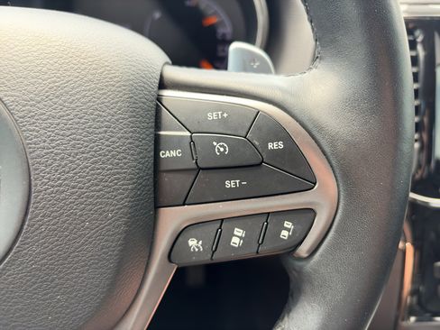 Used 2019 Jeep Grand Cherokee Limited X AWD/4WD image 23