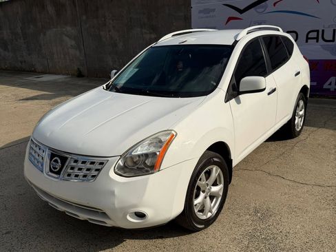 Used 2010 Nissan Rogue SL w/ Leather Pkg image 3