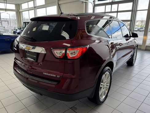 Used 2015 Chevrolet Traverse LT w/ Style and Technology Package image 62