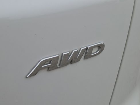 Used 2021 Honda CR-V EX-L image 10