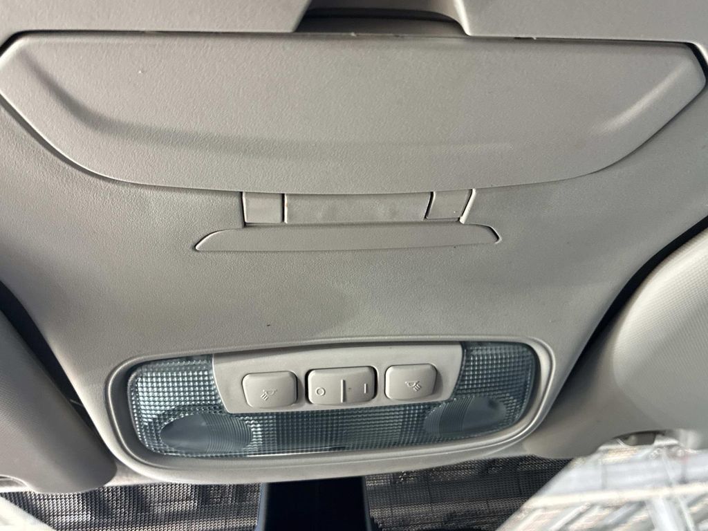 Used 2022 Ford Transit Connect XLT FWD image 45
