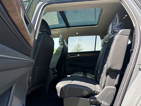 New 2026 Volkswagen Atlas SE AWD/4WD image 18