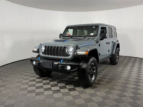 Used 2024 Jeep Wrangler Unlimited Rubicon 4xe AWD/4WD image 10