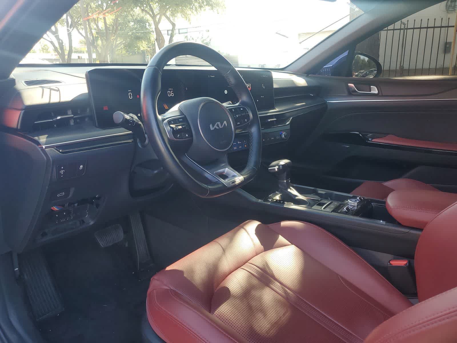 Used 2025 Kia K5 GT-Line w/ GT-Line Premium Package FWD image 2