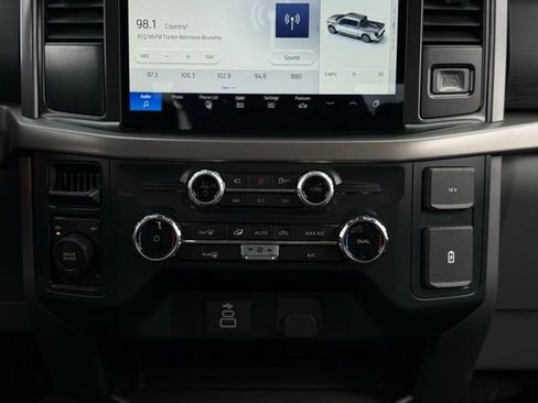 Used 2025 Ford F150 XLT w/ Equipment Group 301A Standard image 25