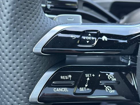 New 2025 Mercedes-Benz C 300 4MATIC Sedan image 33