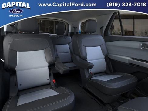 New 2024 Ford Explorer XLT w/ Equipment Group 202A image 11