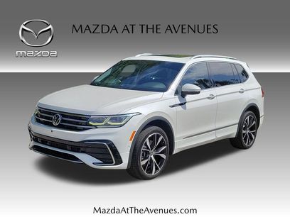 Used 2022 Volkswagen Tiguan SEL R-Line