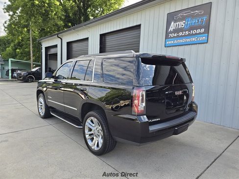 Used 2018 GMC Yukon SLT w/ Premium Edition AWD/4WD image 17