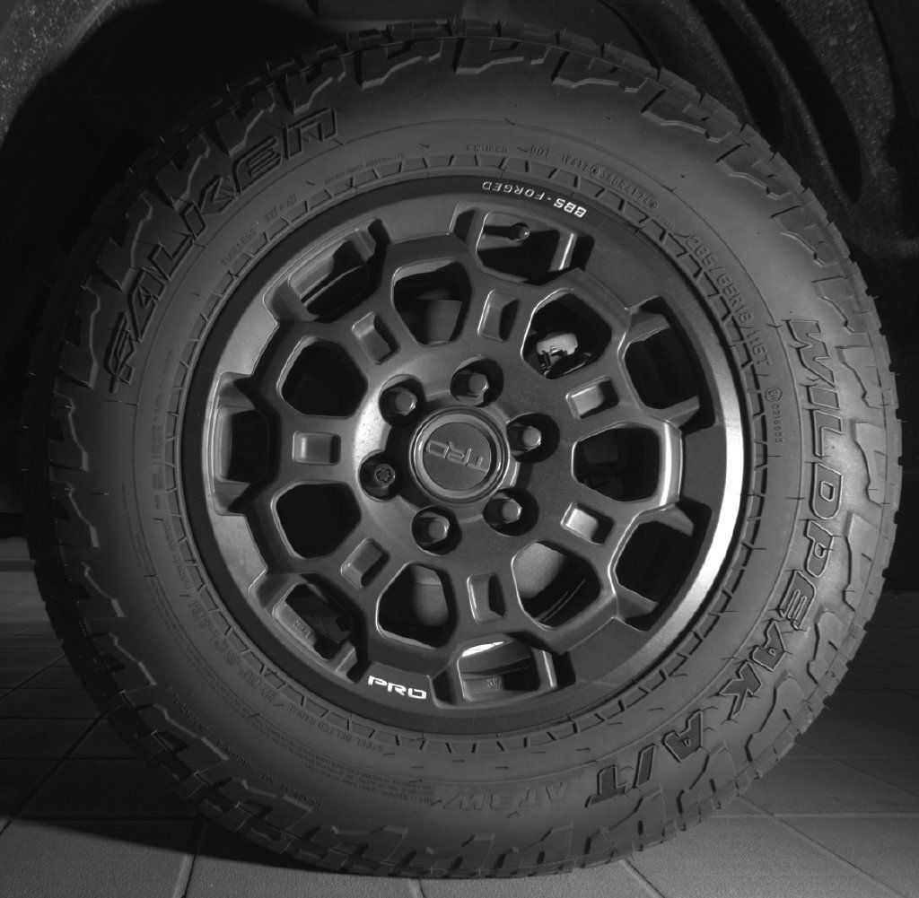 Used 2025 Toyota Tundra TRD Pro AWD/4WD image 23