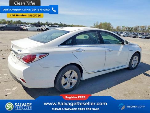 Used 2012 Hyundai Sonata Hybrid w/ Leather Pkg FWD image 4