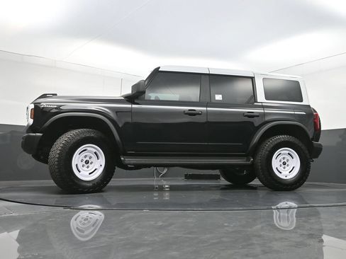 Used 2025 Ford Bronco Heritage Edition AWD/4WD image 29