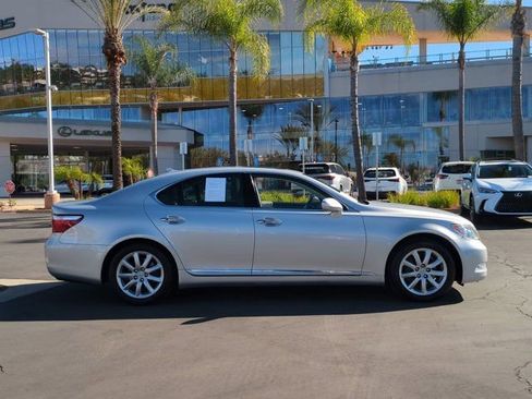 Used 2009 Lexus LS 460 image 4