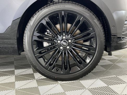 Certified 2026 Land Rover Range Rover Velar Dynamic SE image 35