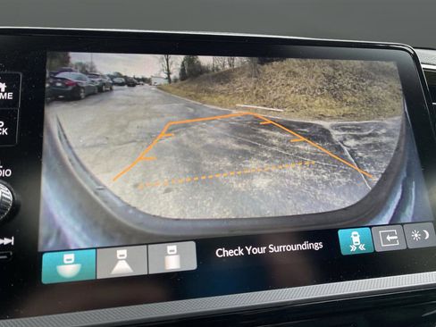 Used 2025 Honda Ridgeline TrailSport image 11