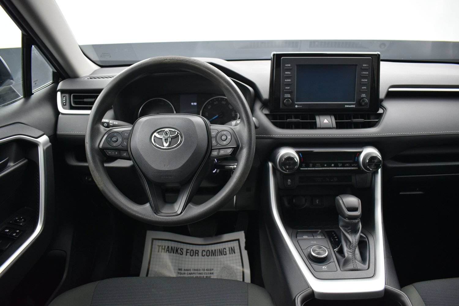 Used 2022 Toyota RAV4 LE AWD/4WD image 14