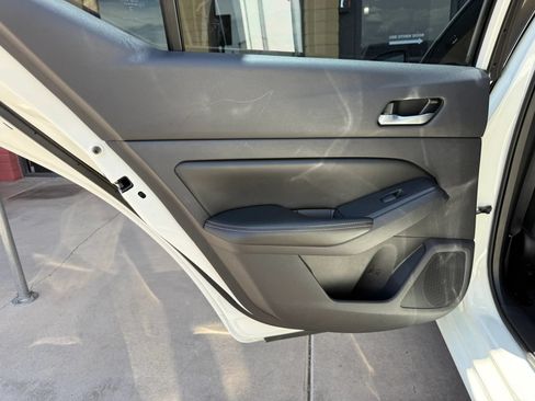 Used 2021 Nissan Altima 2.5 SR w/ SR Premium Package FWD image 21