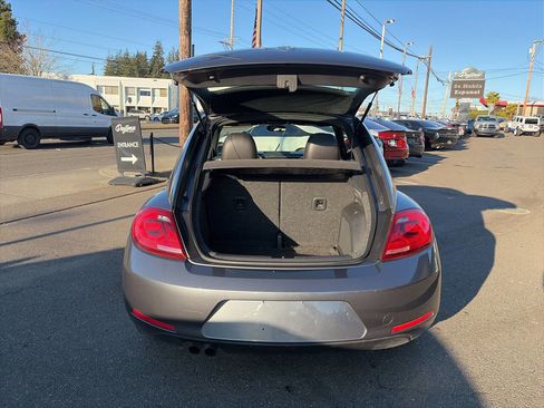 Used 2012 Volkswagen Beetle 2.5 image 7