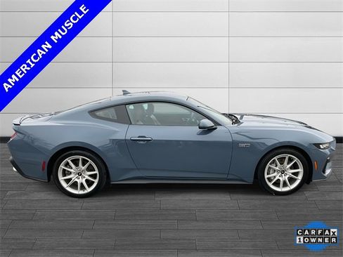 Used 2024 Ford Mustang GT Premium image 2