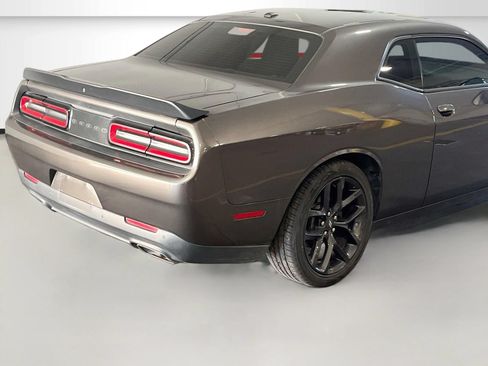 Used 2020 Dodge Challenger R/T w/ Driver Convenience Group RWD image 7