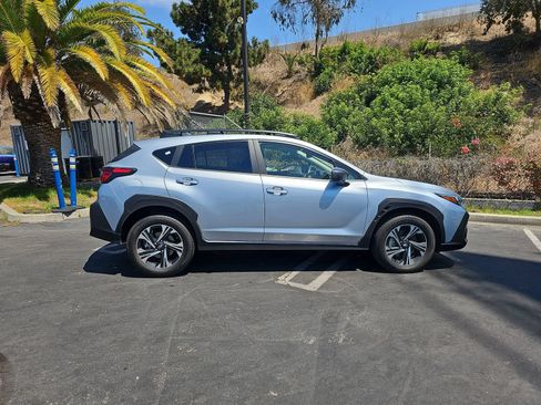 Certified 2024 Subaru Crosstrek 2.0i Premium AWD/4WD image 8