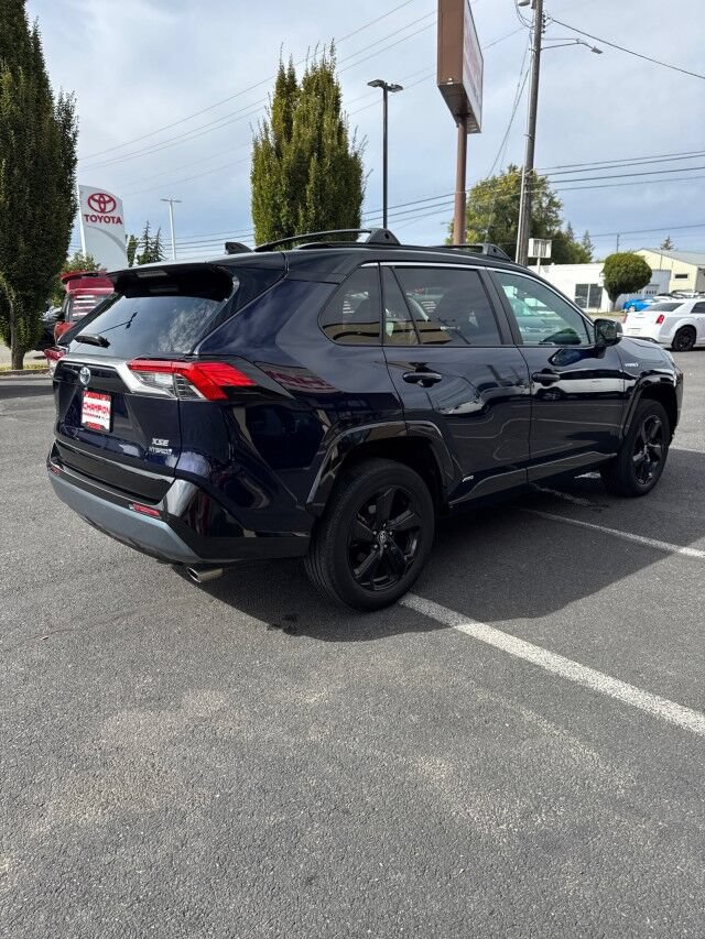 Used 2020 Toyota RAV4 XSE AWD/4WD image 5