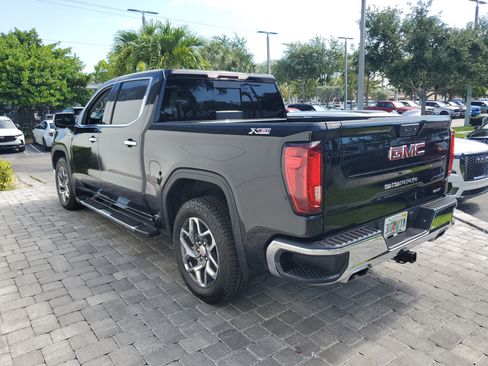 Used 2024 GMC Sierra 1500 SLT w/ SLT Convenience Package AWD/4WD image 4