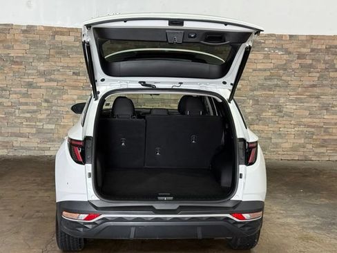 Used 2023 Hyundai Tucson SEL FWD image 7