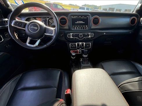 Certified 2023 Jeep Gladiator Mojave w/ Trailer Tow Package image 15