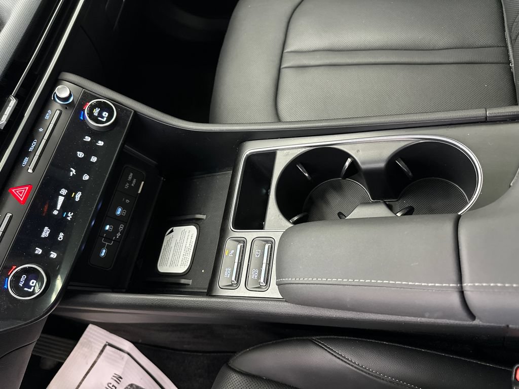 Used 2026 Hyundai Sonata Limited FWD image 31