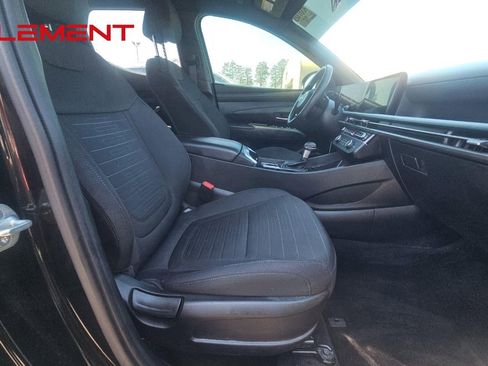 Used 2025 Hyundai Santa Cruz SE image 13